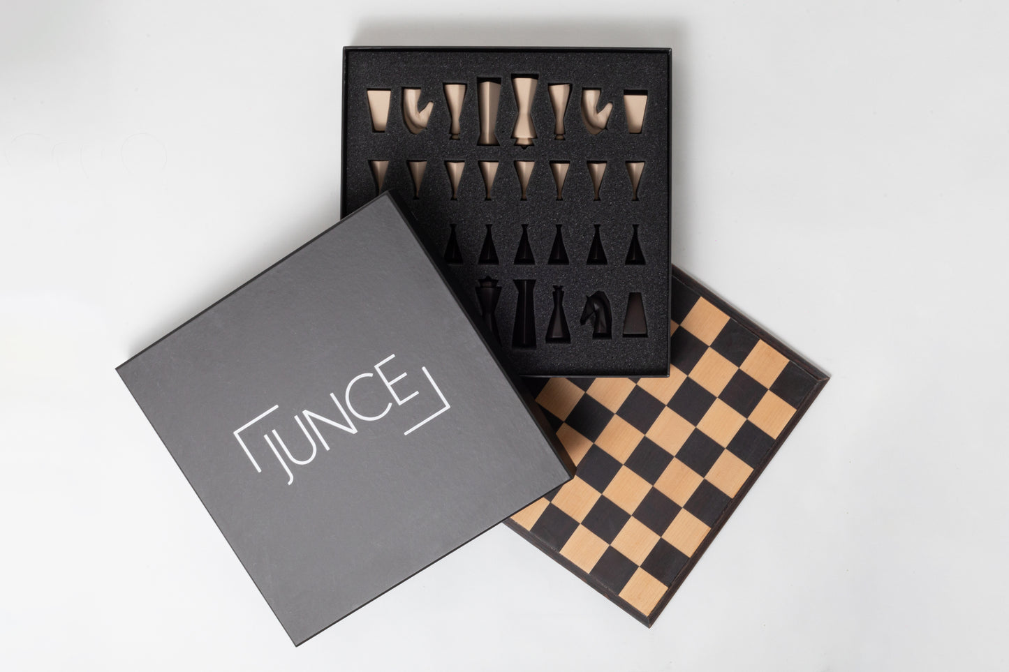 Junce Original Chess Set, Walnut & Cream, wooden color sleek chess set perfect decor unique gift
